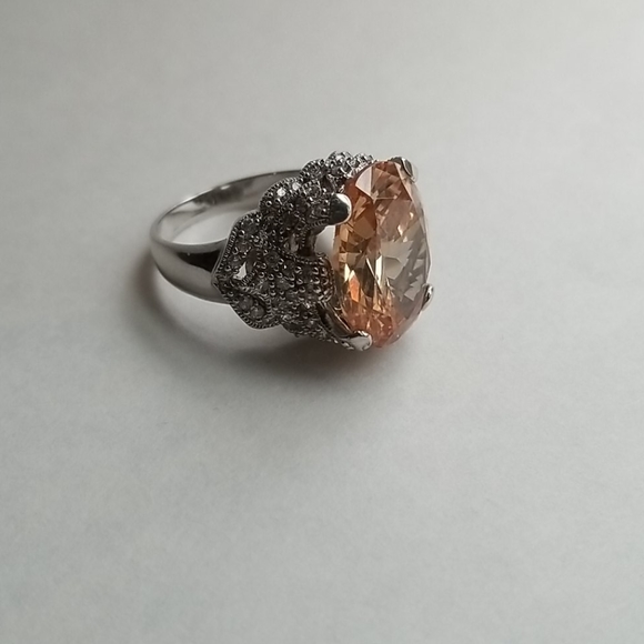 Cocktail ring - Picture 2 of 3